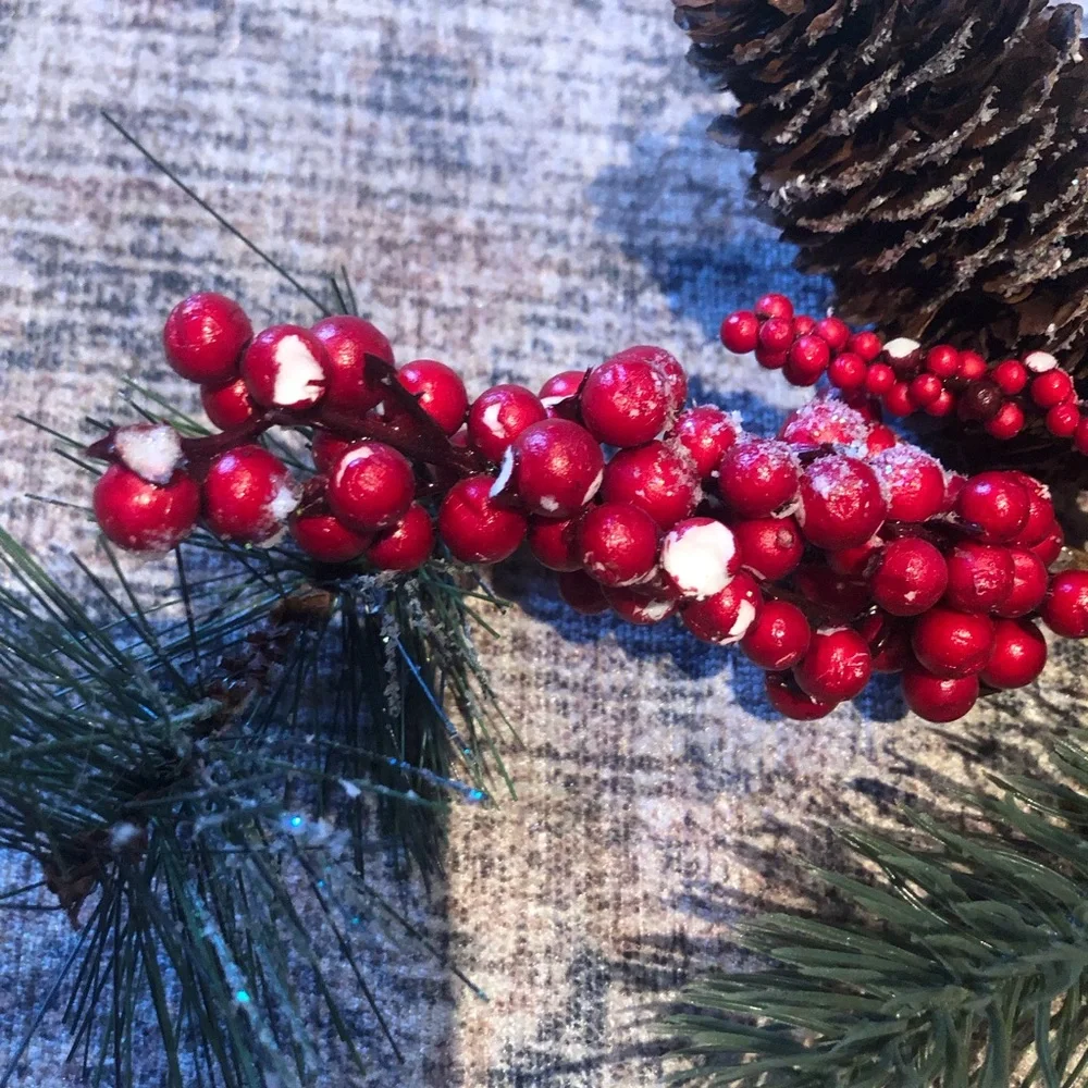 4 stems of Christmas greens/berry garland
